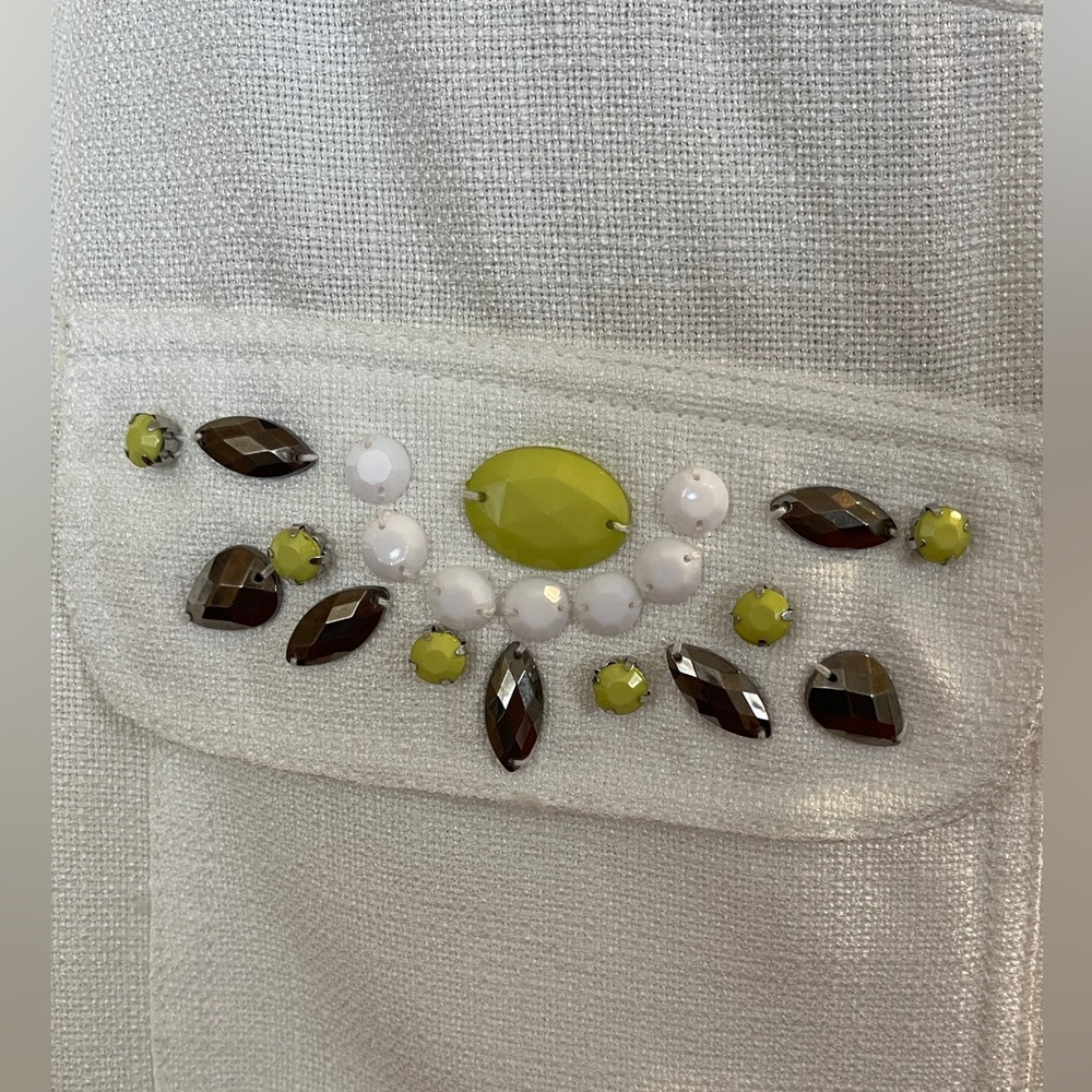 XOXO White with Green/Gold Pocket Embellishments‎ - Picture 6 of 11